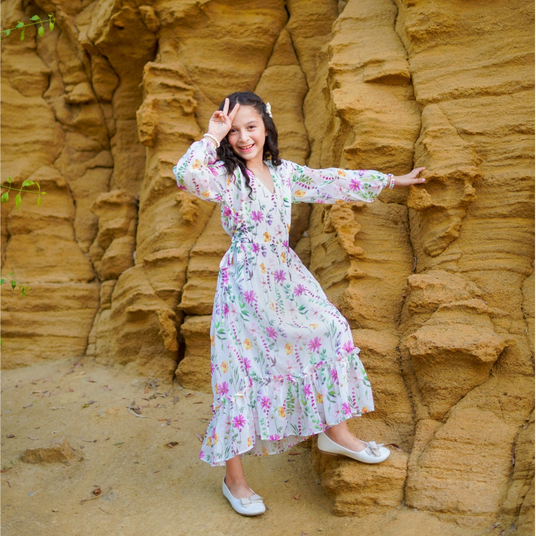 Figo - Exquisite White V-Neck Maxi/Long Frock